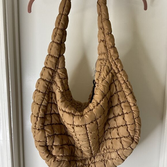 Free People FP Movement Quilted Carryall Duffle Bag Desert Sands - Picture 4 of 10